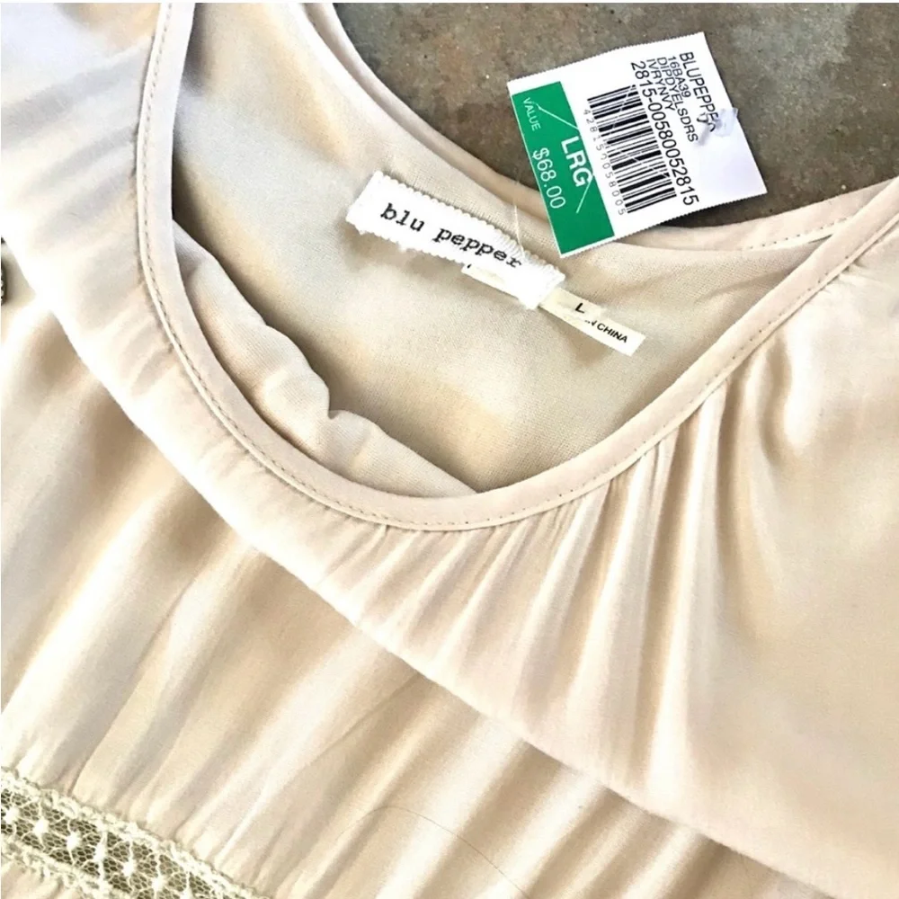 BLU PEPPER NWT $68 tie dyed baby doll dress - Picture 4 of 4